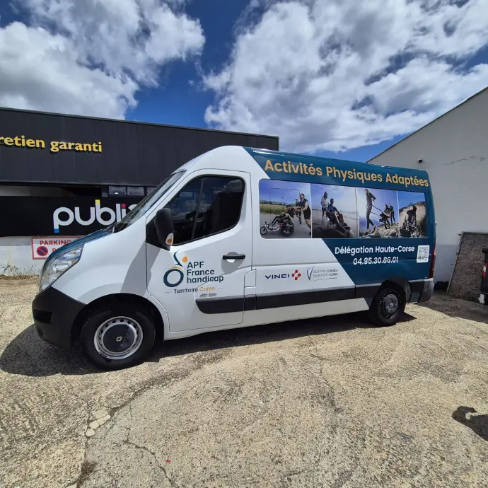 flocage_véhicules_publi2b