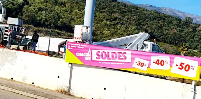 baches_corse_publi2b